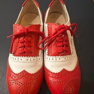 Title: Vintage Style Red & White Brogue Spectator Tap Shoes - Sz 5 W